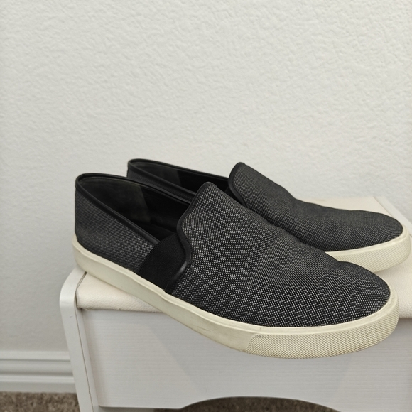 Vince Preston Black Textured Leather Trim Slip On Sneakers Women's Size 8 - Picture 6 of 12